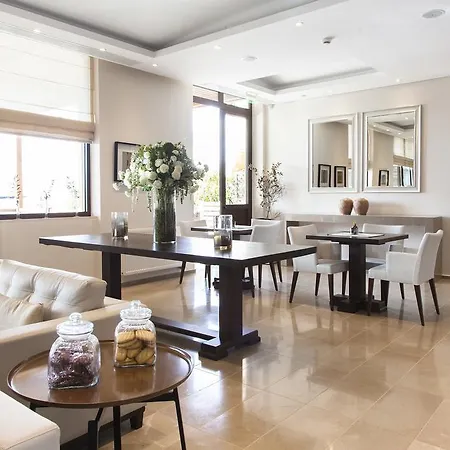 公寓 艾伊亚码头套房酒店