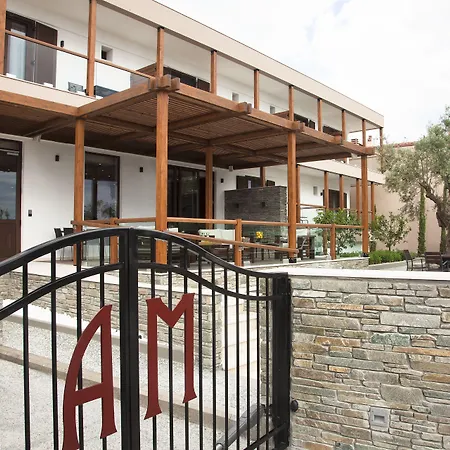 艾伊亚码头套房酒店