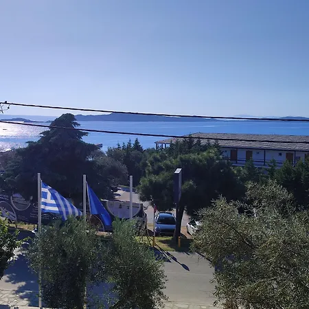 公寓 艾伊亚码头套房酒店 欧拉努波利斯